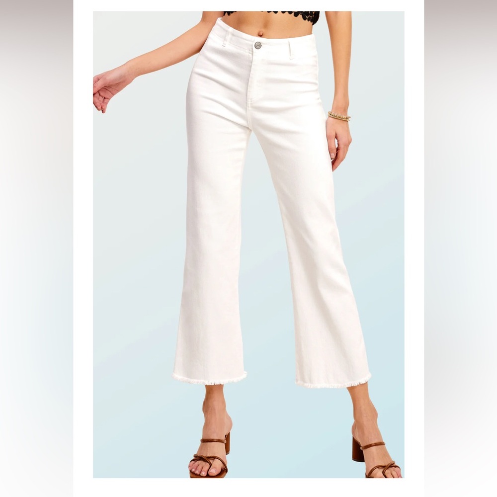 NWT LA MIEL White Punch Cropped Kick Flare Jeans
